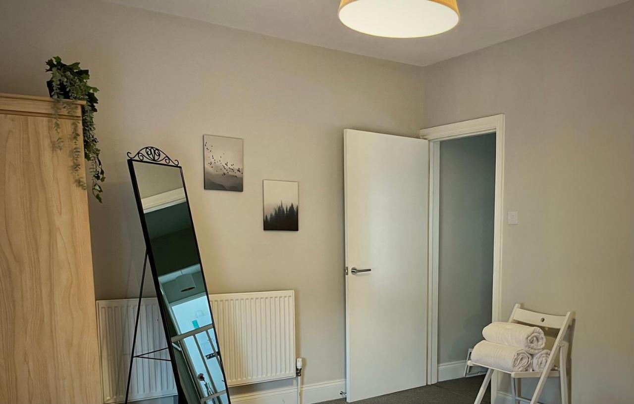 Three Bedroom City Home With Garden Southampton Buitenkant foto