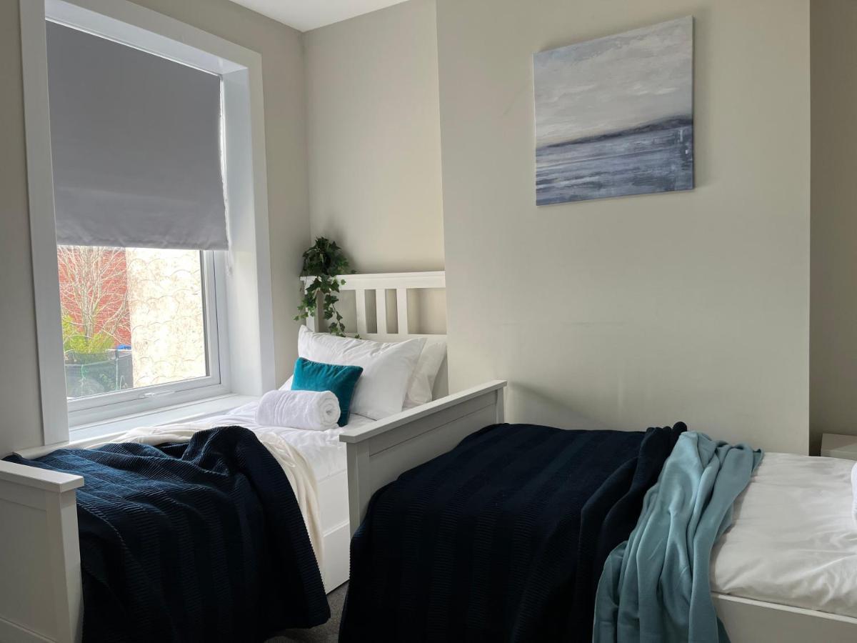 Three Bedroom City Home With Garden Southampton Buitenkant foto