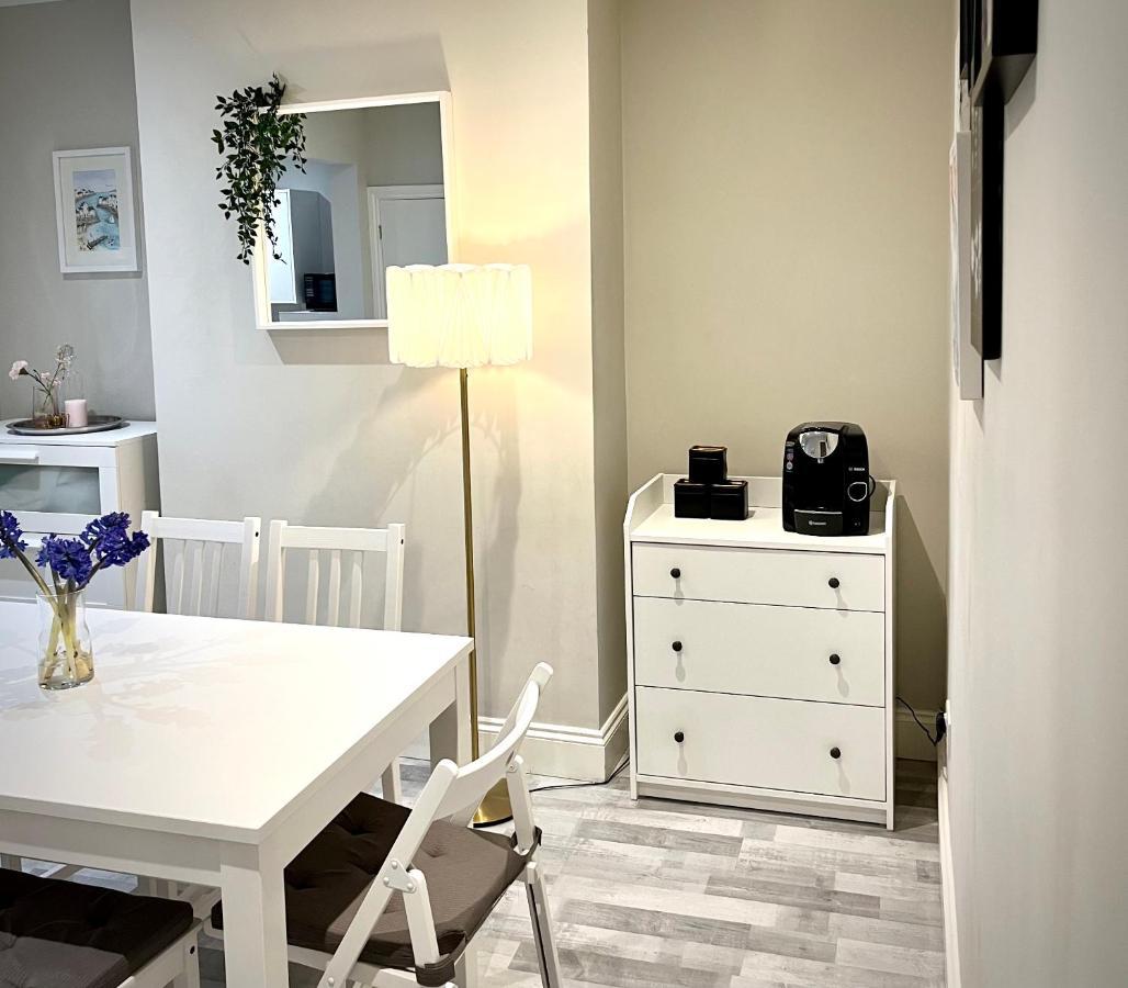 Three Bedroom City Home With Garden Southampton Buitenkant foto