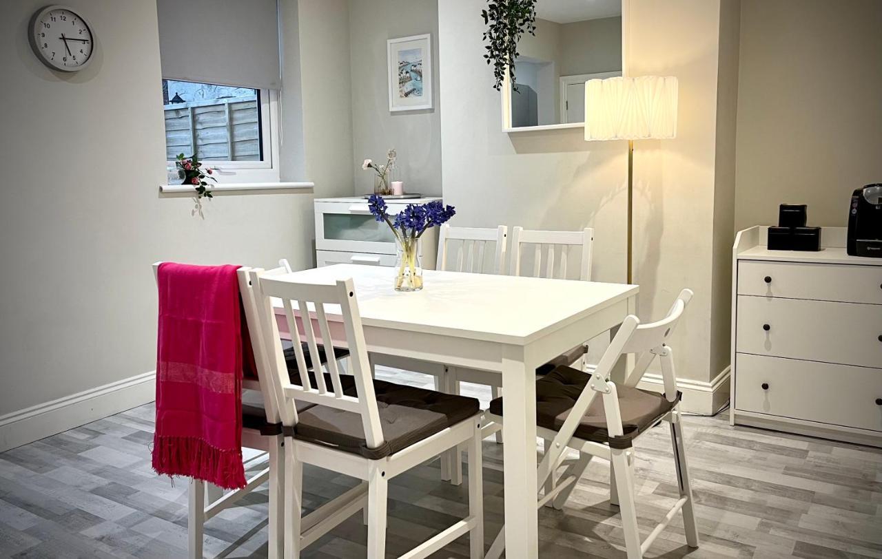 Three Bedroom City Home With Garden Southampton Buitenkant foto